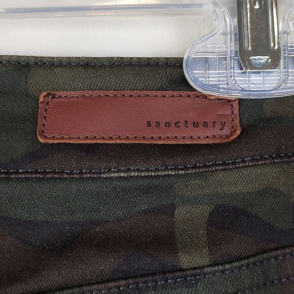 Sanctuary Camo Asymmetrical Frayed Hem Mini Skirt Size 28 - Picture 11 of 13